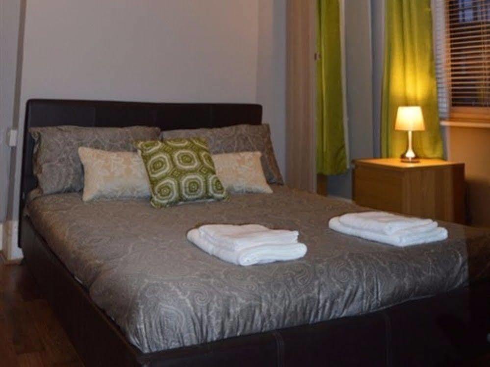 Hayes Bank Bed and Breakfast Ashford  Exteriör bild