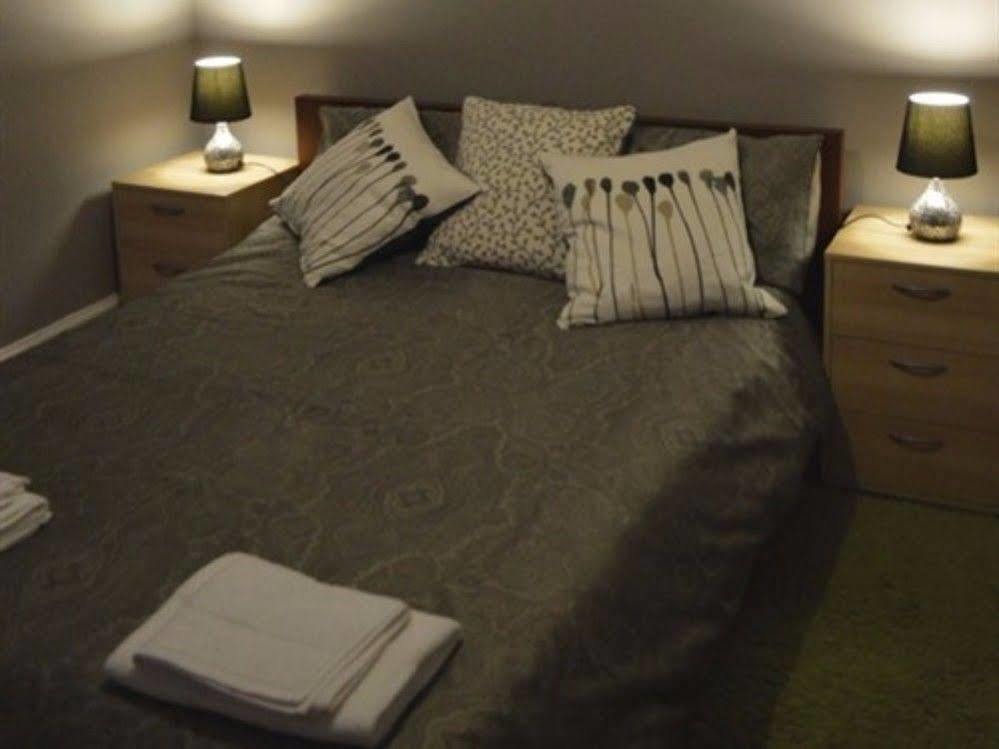 Hayes Bank Bed and Breakfast Ashford  Exteriör bild